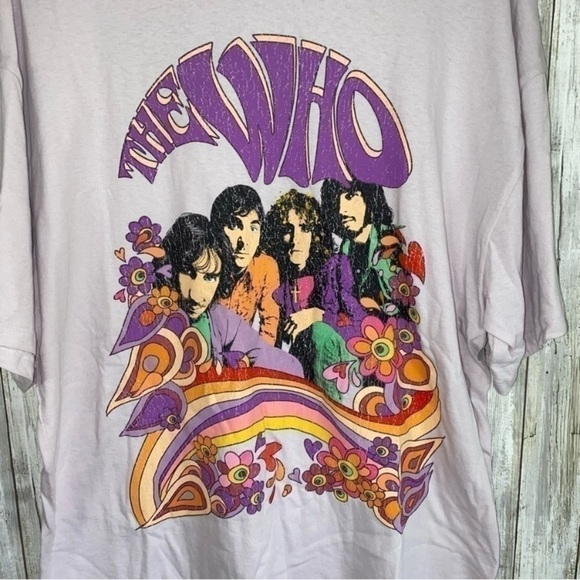 The Who Lavender Oversized Tee - Picture 2 of 4